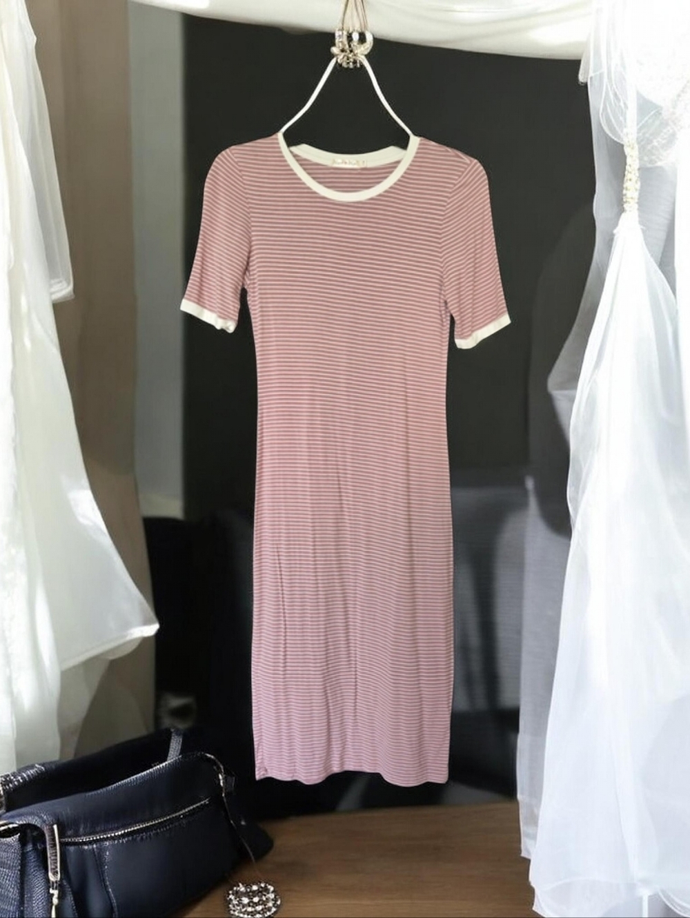 Heart & Hips Mauve & White Striped Ringer Bodycon Midi Dress Size Med.